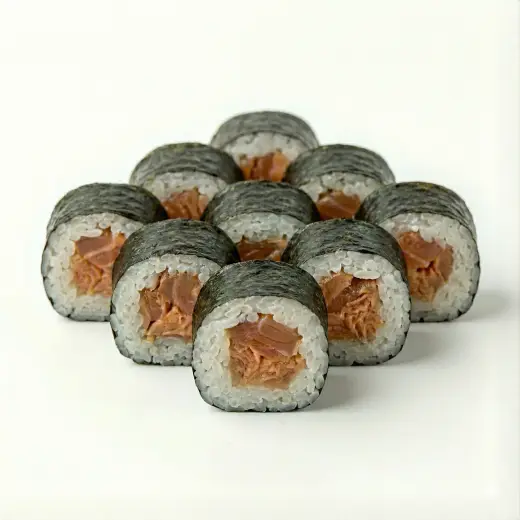 MAKI Z WĘDZONYM ŁOSOSIEM